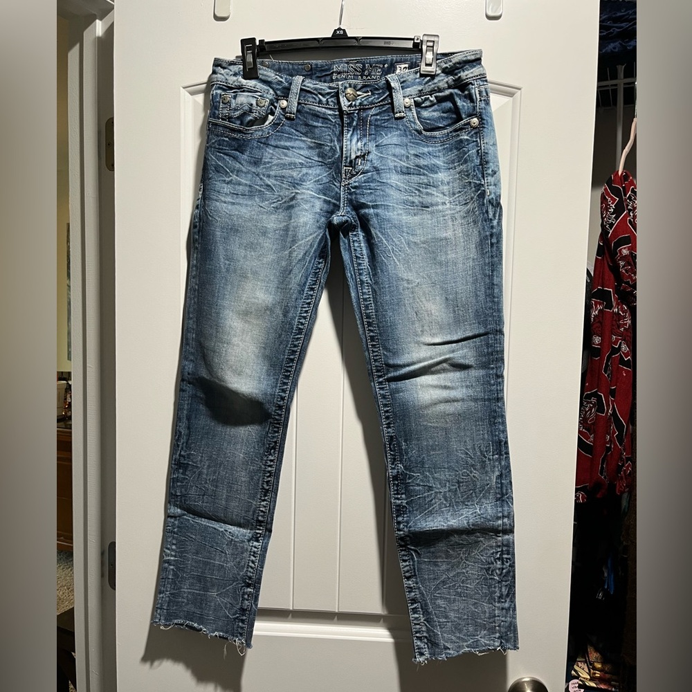 Miss Me washed blue jeans